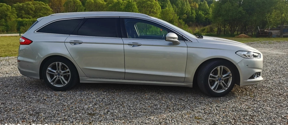 Ford Mondeo cena 47900 przebieg: 218000, rok produkcji 2015 z Krynica Morska małe 172